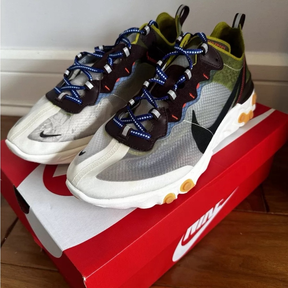 Nike React Element 87 Moss Green Black AQ1090-300 Men's Size 10.5